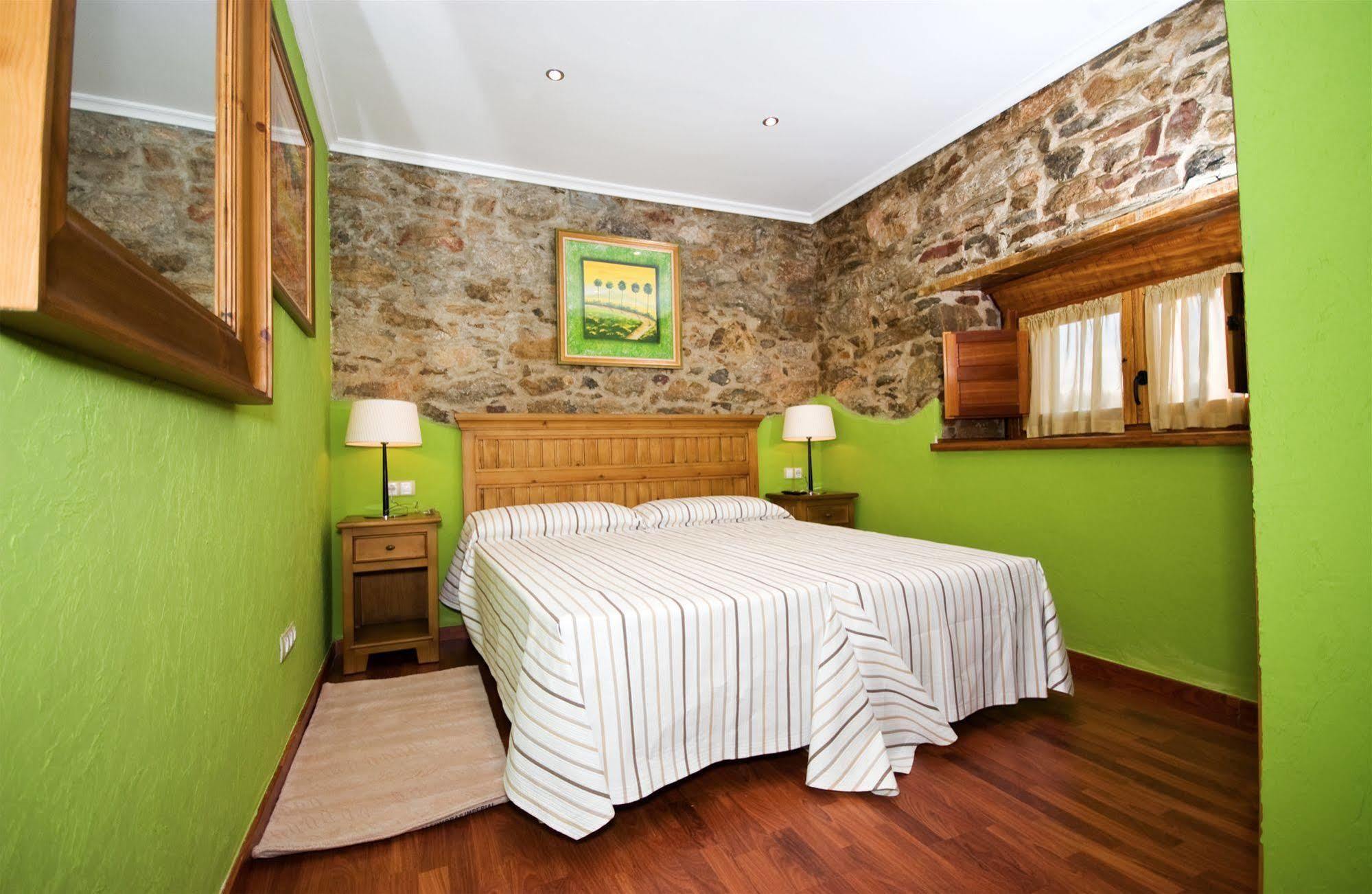 Casa Rural Los Sombredales Сото дел Барко Екстериор снимка